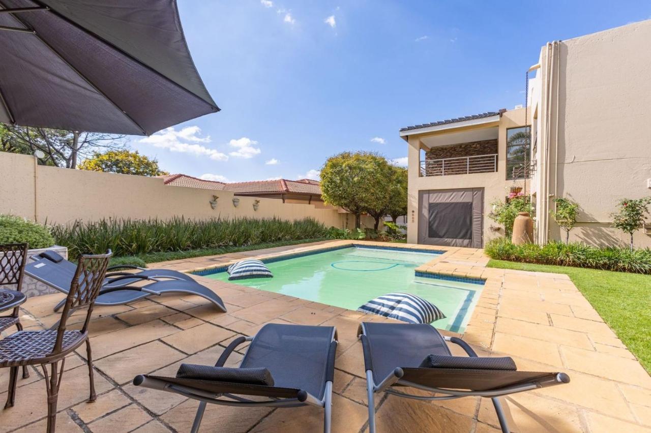 Fleur De Lis Guesthouse Krugersdorp Kültér fotó